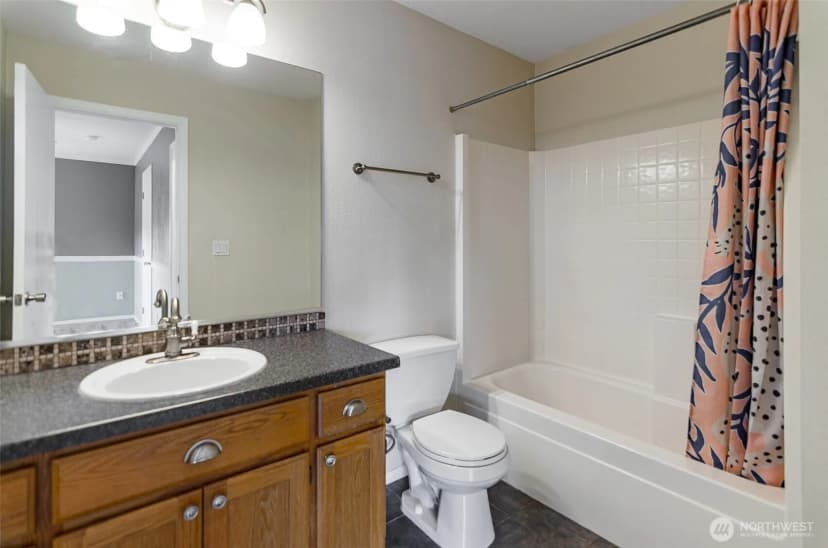 Property photo for 5614 Vincent Court Se, Lacey photo 22