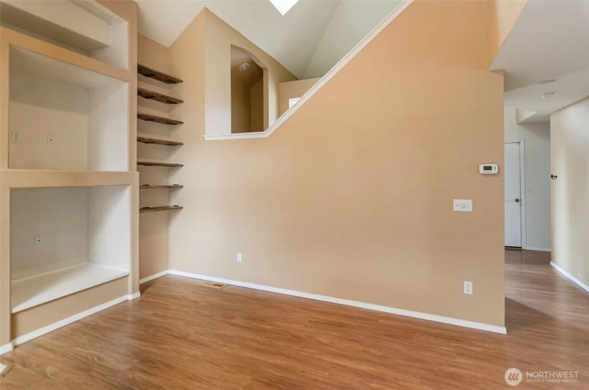 Property photo for 5614 Vincent Court Se, Lacey photo 8