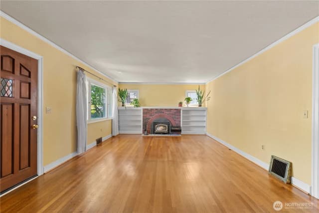 Property photo for 912 Highland Drive, Wenatchee photo 5
