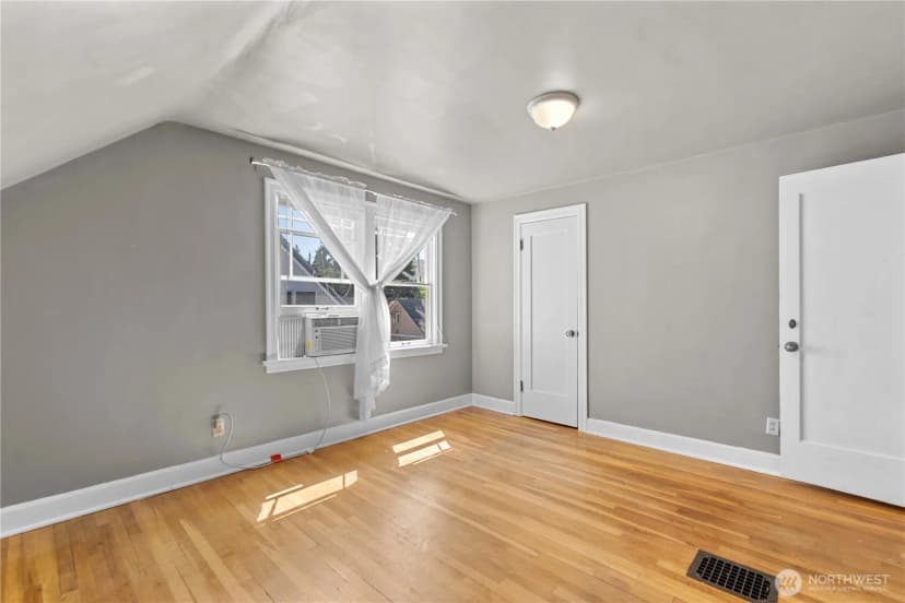 Property photo for 912 Highland Drive, Wenatchee photo 24