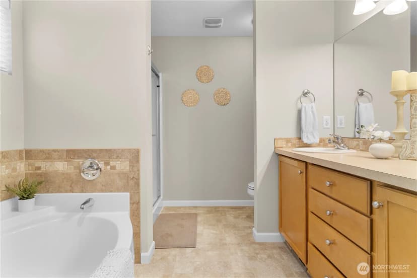 Property photo for 4442 Freemont Street Ne, Lacey photo 26
