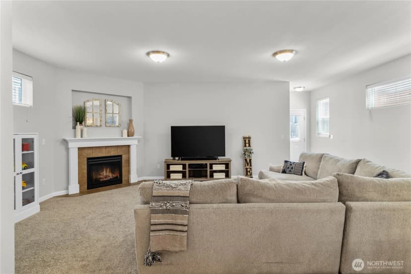 Property photo for 4442 Freemont Street Ne, Lacey photo 12