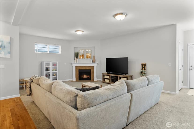 Property photo for 4442 Freemont Street Ne, Lacey photo 11