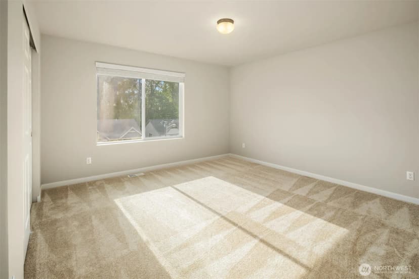 Property photo for 724 77th Drive Se, Lake Stevens photo 17
