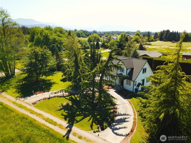 Property photo for 324 Pond Lane, Sequim photo 3