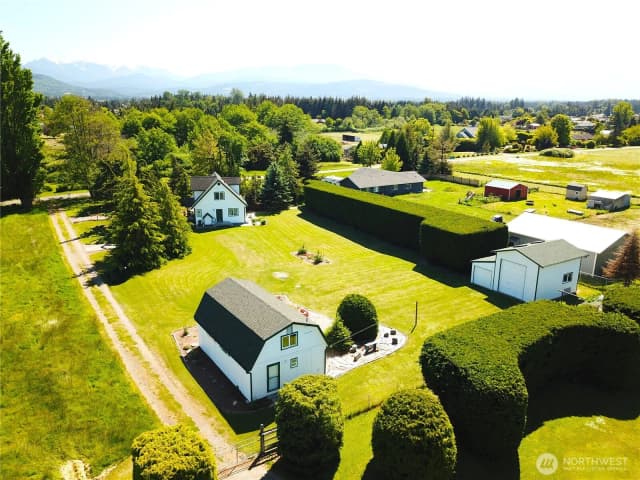 Property photo for 324 Pond Lane, Sequim photo 2