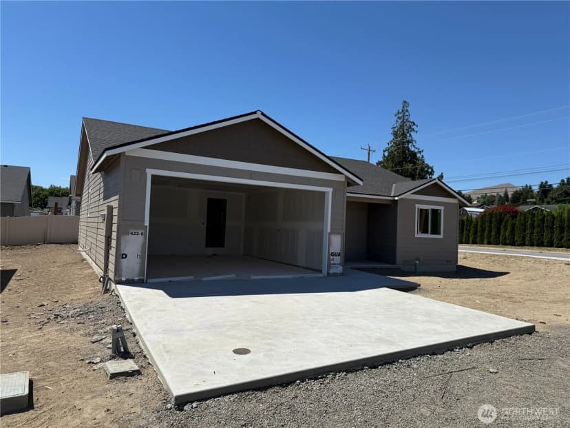 Property photo for 10 Salmon Drive, Wenatchee photo 5