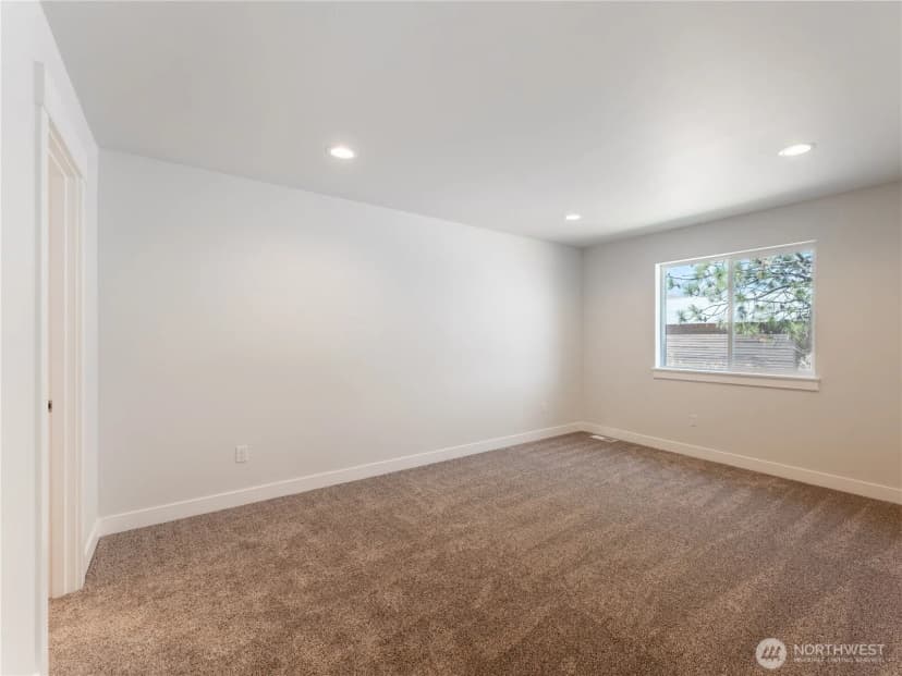 Property photo for 10 Salmon Drive, Wenatchee photo 18