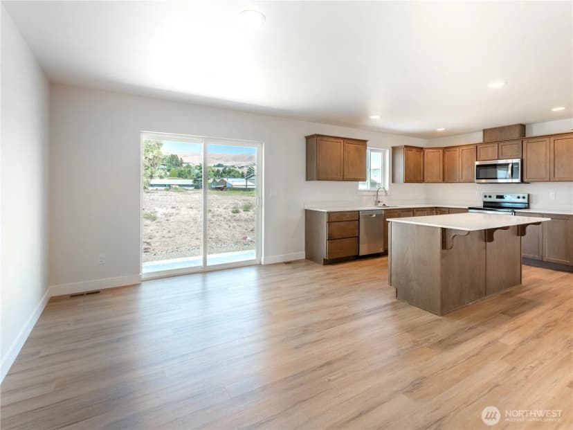 Property photo for 10 Salmon Drive, Wenatchee photo 15