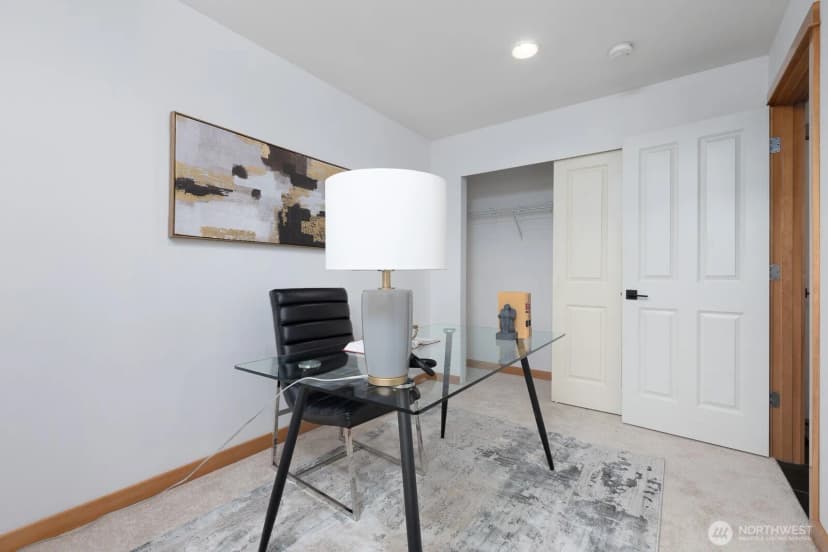 Property photo for 11509 26th Avenue Ne #c, Seattle photo 15