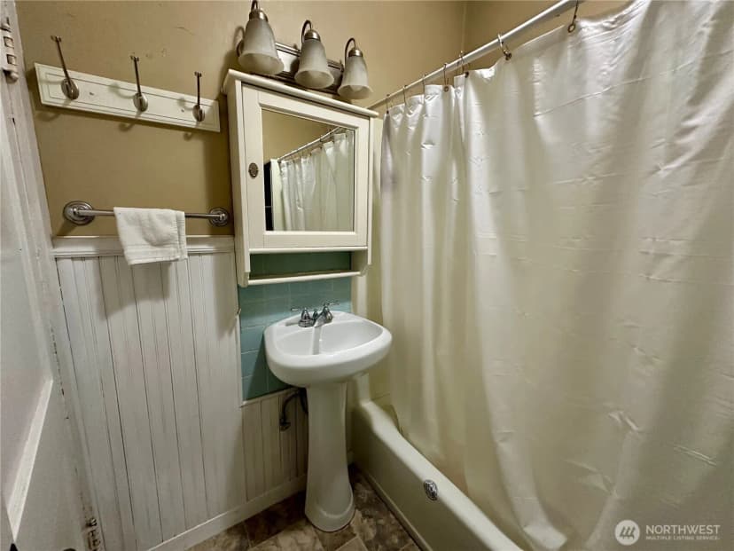 Property photo for 381 Trillium Avenue, Forks photo 17