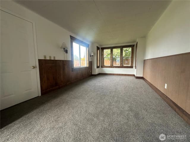 Property photo for 381 Trillium Avenue, Forks photo 5