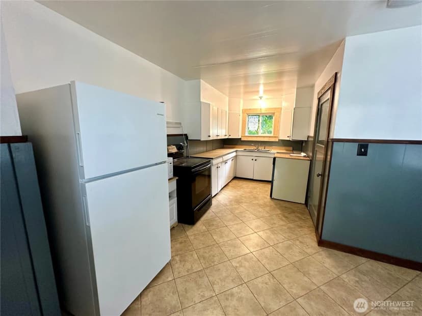 Property photo for 381 Trillium Avenue, Forks photo 6