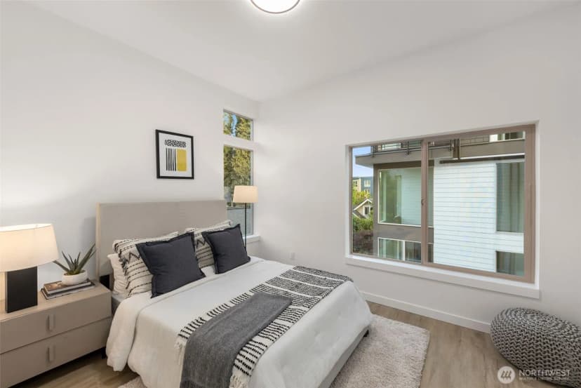 Property photo for 4410 Midvale Avenue N, Seattle photo 14
