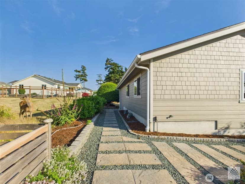 Property photo for 748 La Cana Street, Coupeville photo 37