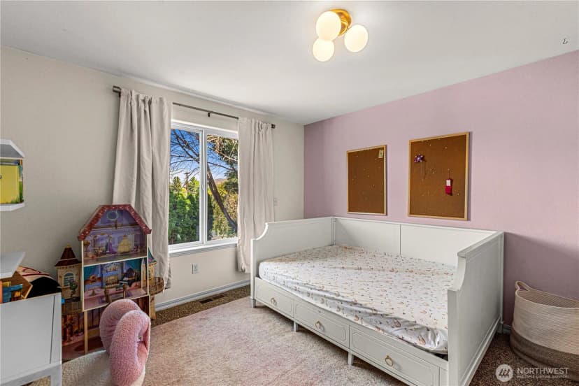 Property photo for 1324 Fairhaven Avenue, Wenatchee photo 18
