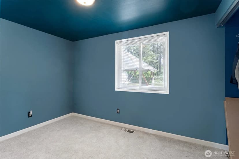 Property photo for 15412 Se 304th Place, Kent photo 15