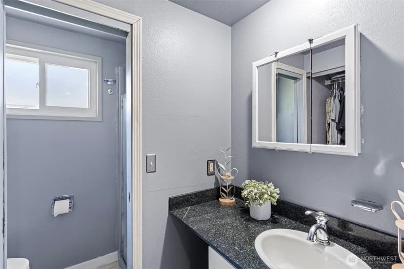 Property photo for 15412 Se 304th Place, Kent photo 13