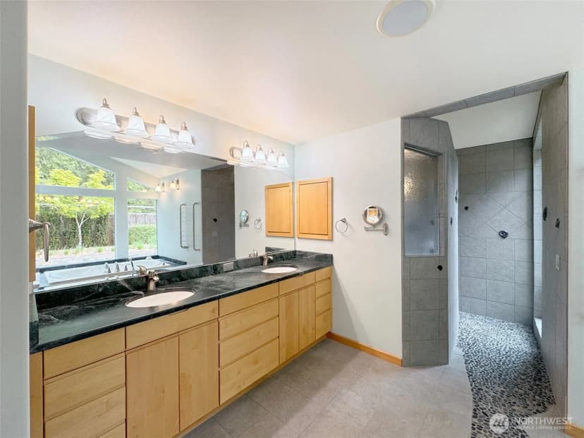 Property photo for 2734 Blue Mountain Rd, Sequim photo 18