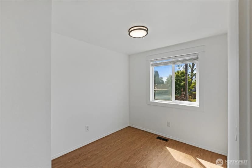 Property photo for 1814 7th Street Ne, Marysville photo 19