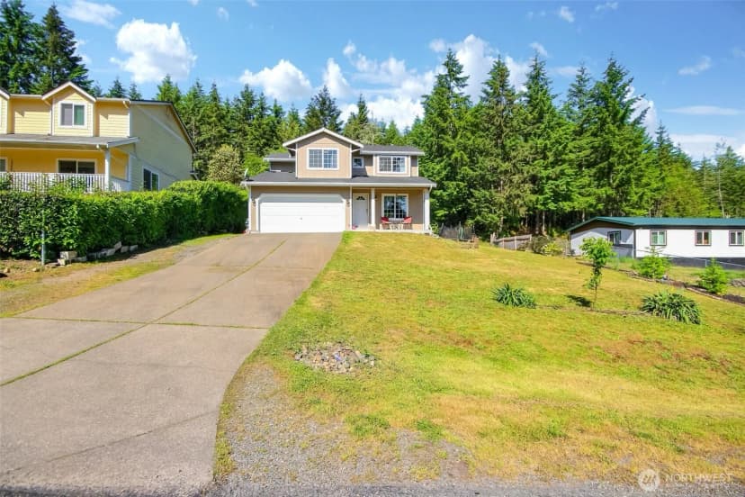 Property photo for 13502 215th Avenue E, Bonney Lake photo 23