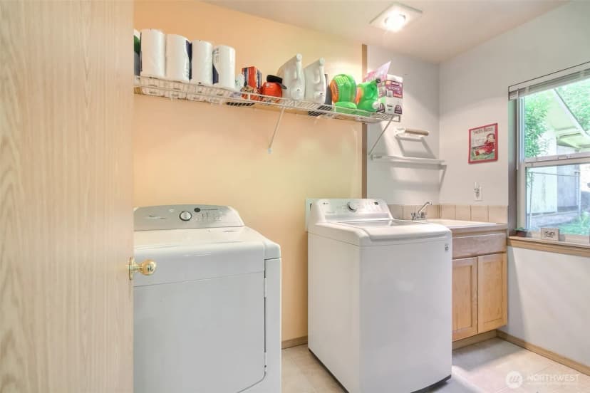 Property photo for 13502 215th Avenue E, Bonney Lake photo 17