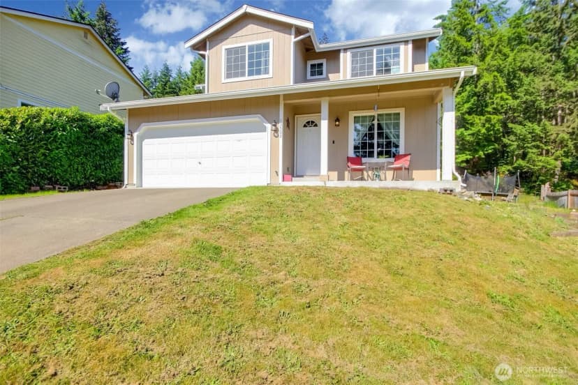 Property photo for 13502 215th Avenue E, Bonney Lake