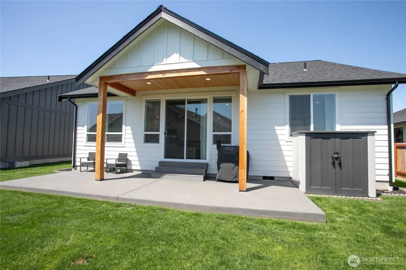 Property photo for 2016 Steelhead Way, Lynden photo 4