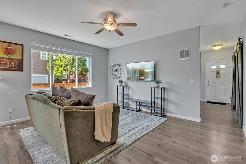 Property photo for 28140 239th Avenue Se, Maple Valley photo 9