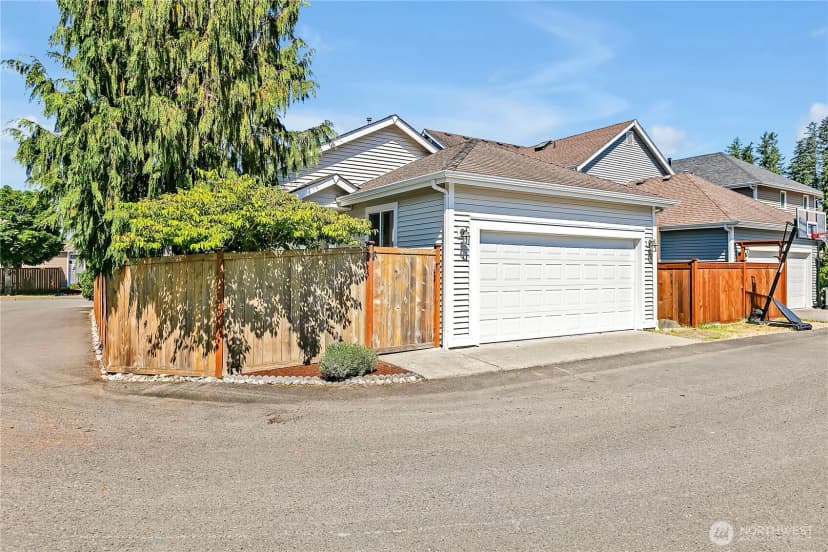 Property photo for 28140 239th Avenue Se, Maple Valley photo 29