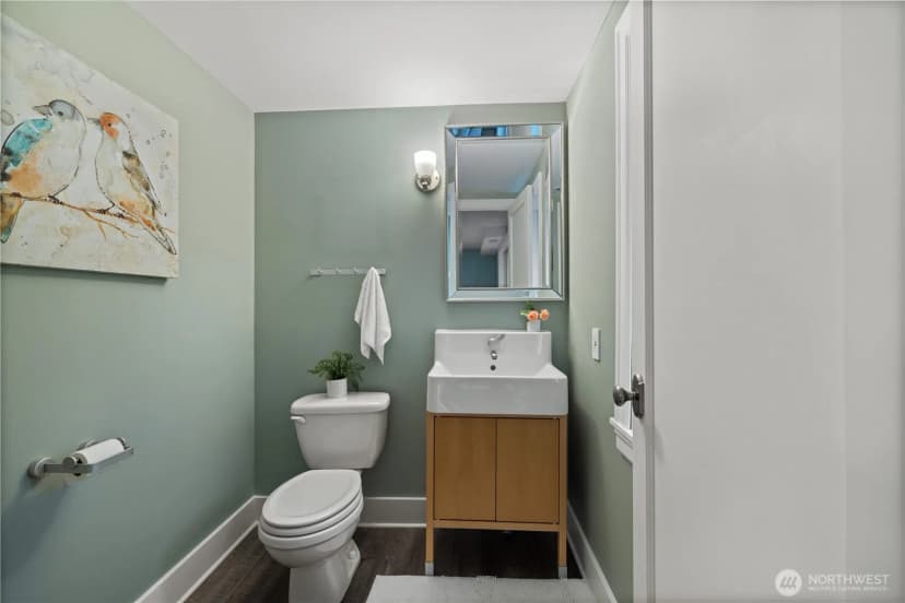 Property photo for 5746 37th Avenue Ne, Seattle photo 23