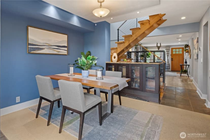 Property photo for 5746 37th Avenue Ne, Seattle photo 13