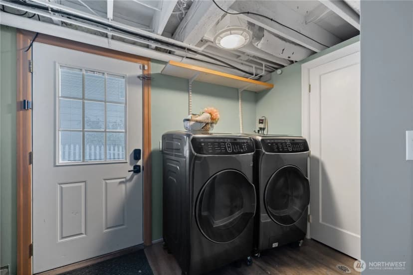 Property photo for 5746 37th Avenue Ne, Seattle photo 20