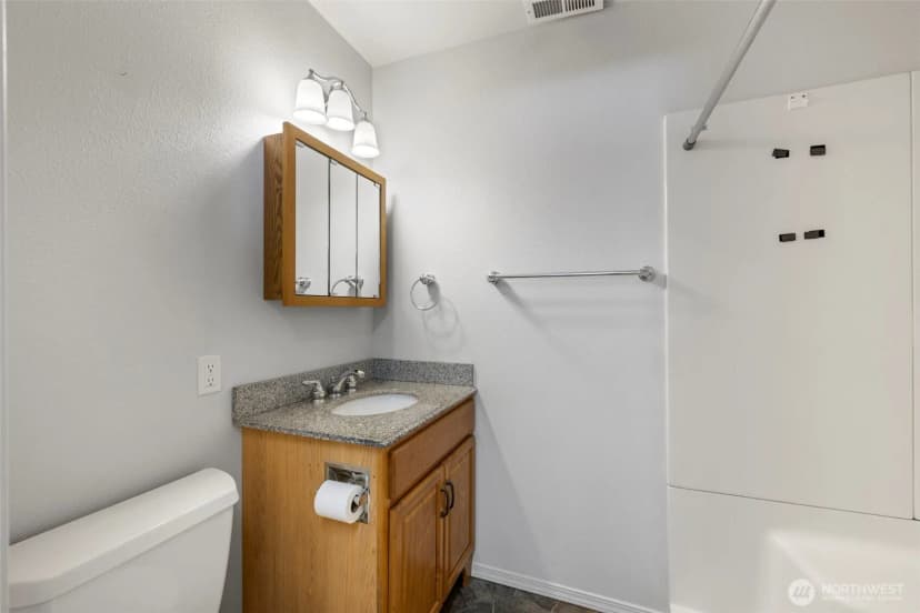 Property photo for 212 Old Black Diamond Rd, Port Angeles photo 27