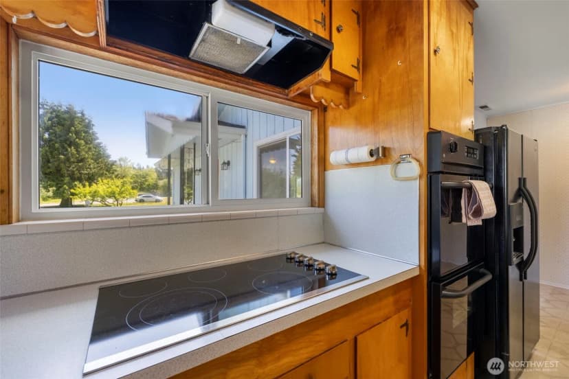 Property photo for 212 Old Black Diamond Rd, Port Angeles photo 12