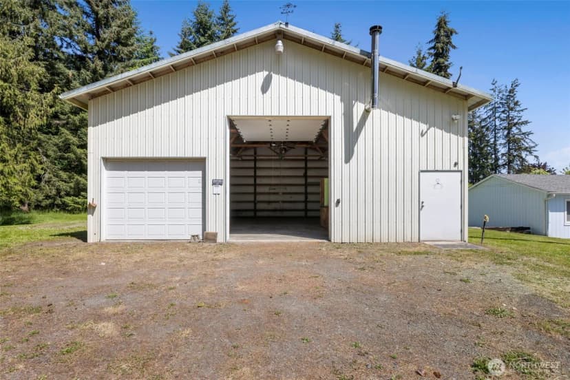 Property photo for 212 Old Black Diamond Rd, Port Angeles photo 34