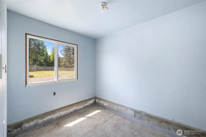 Property photo for 212 Old Black Diamond Rd, Port Angeles photo 33
