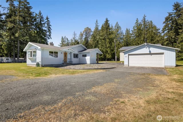 Property photo for 212 Old Black Diamond Rd, Port Angeles photo 4
