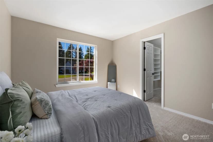 Property photo for 16254 205th Place Se, Renton photo 17