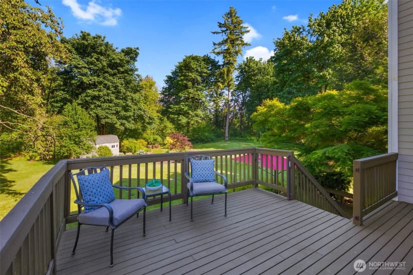 Property photo for 16254 205th Place Se, Renton photo 3