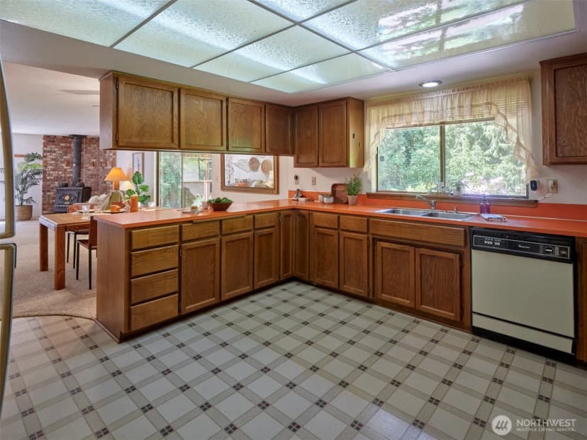 Property photo for 135 Ridgecrest Drive, Toledo photo 15