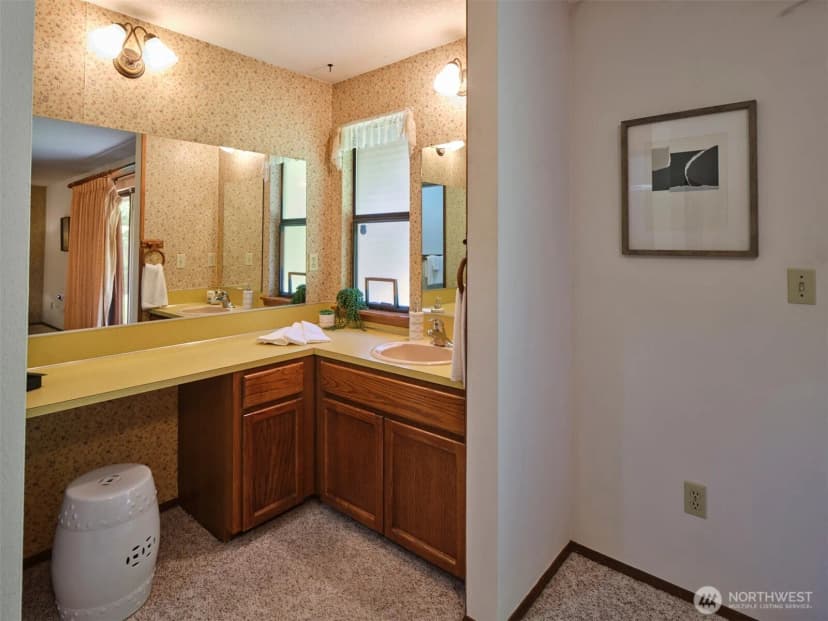 Property photo for 135 Ridgecrest Drive, Toledo photo 30