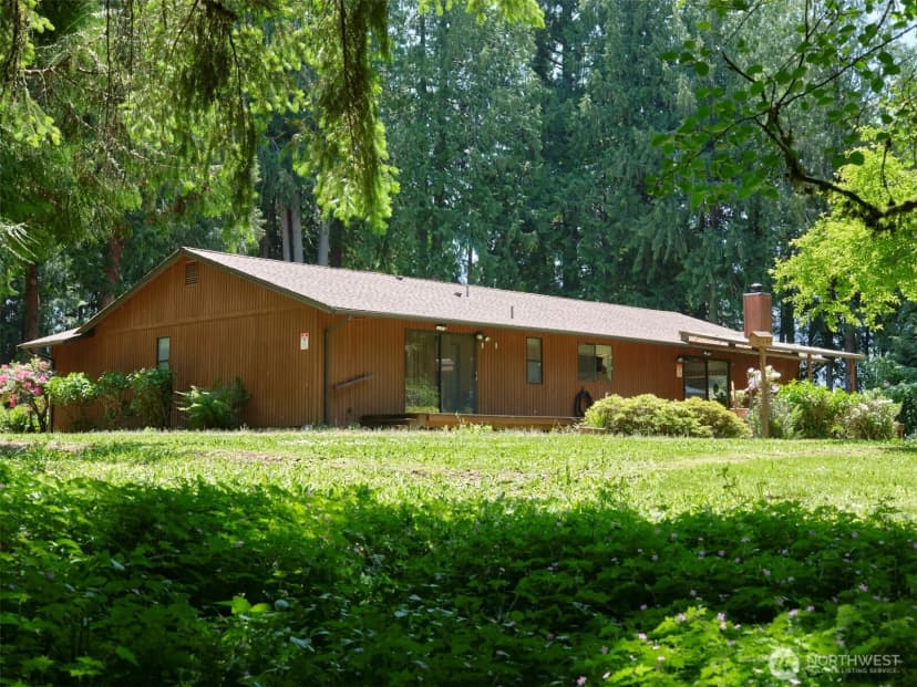 Property photo for 135 Ridgecrest Drive, Toledo photo 32