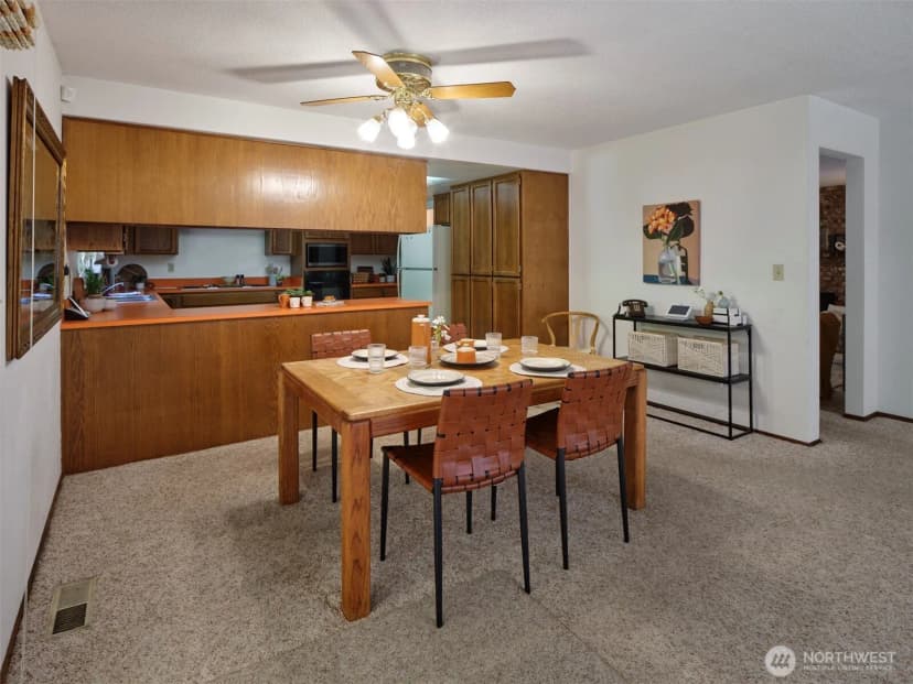 Property photo for 135 Ridgecrest Drive, Toledo photo 17