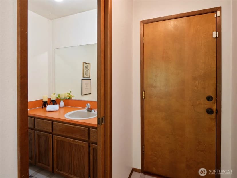 Property photo for 135 Ridgecrest Drive, Toledo photo 20
