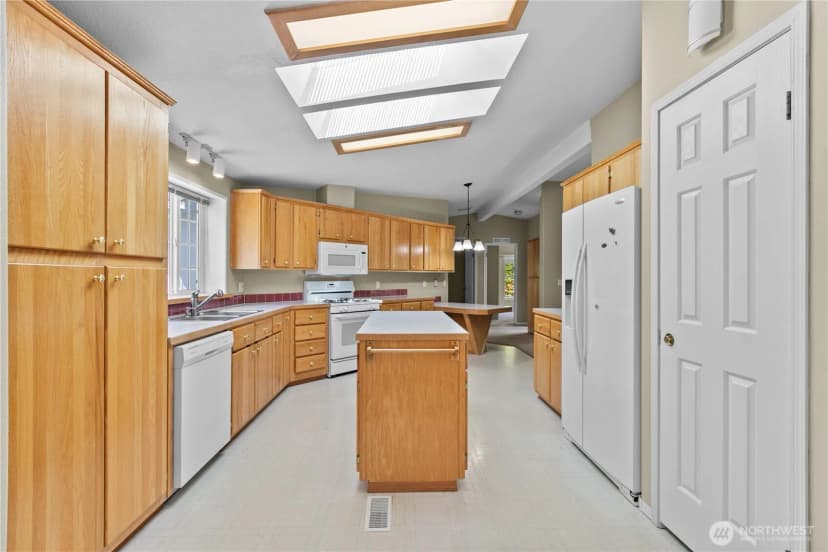 Property photo for 4278 Masterson Road, Blaine photo 12