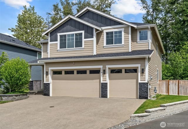 Property photo for 17421 128th Avenue Ct E, Puyallup photo 2