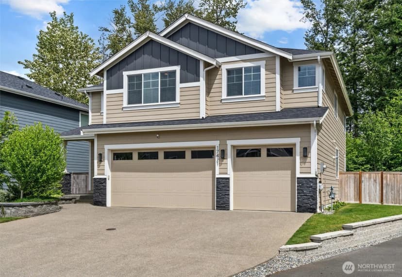 Property photo for 17421 128th Avenue Ct E, Puyallup photo 2