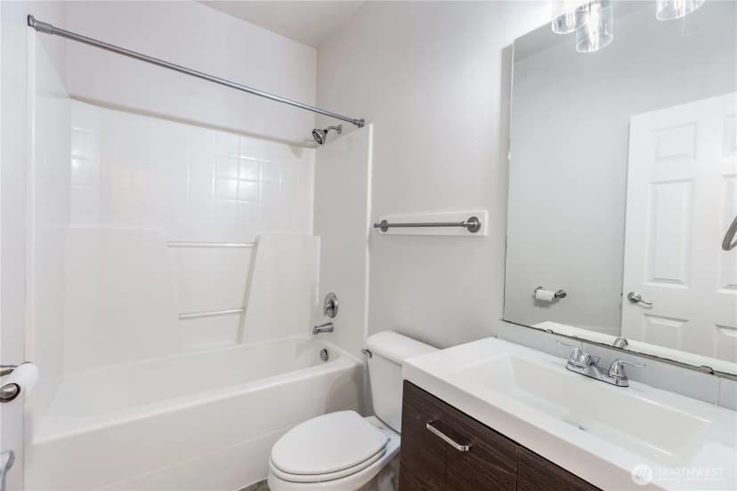 Property photo for 6801 36th Street Ne, Marysville photo 27
