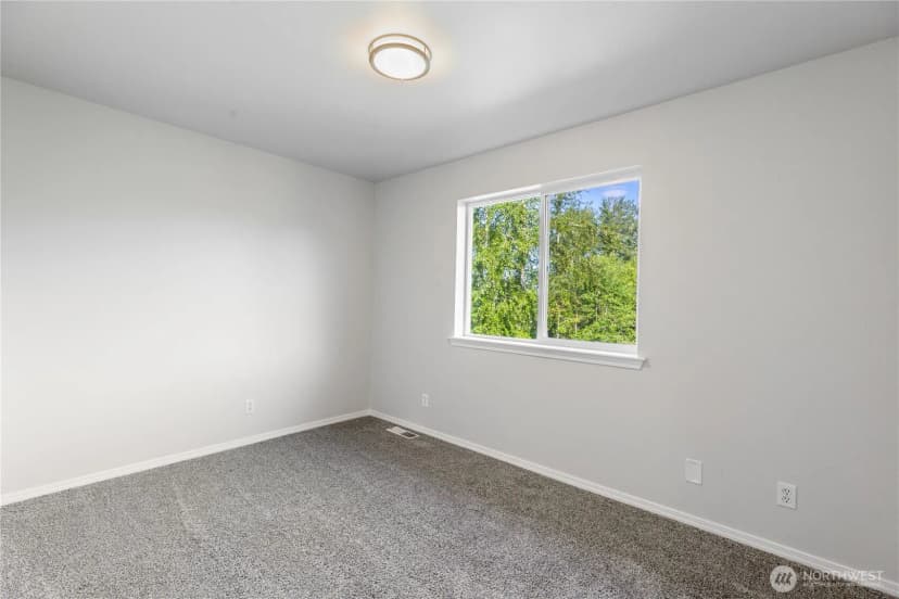 Property photo for 6801 36th Street Ne, Marysville photo 26